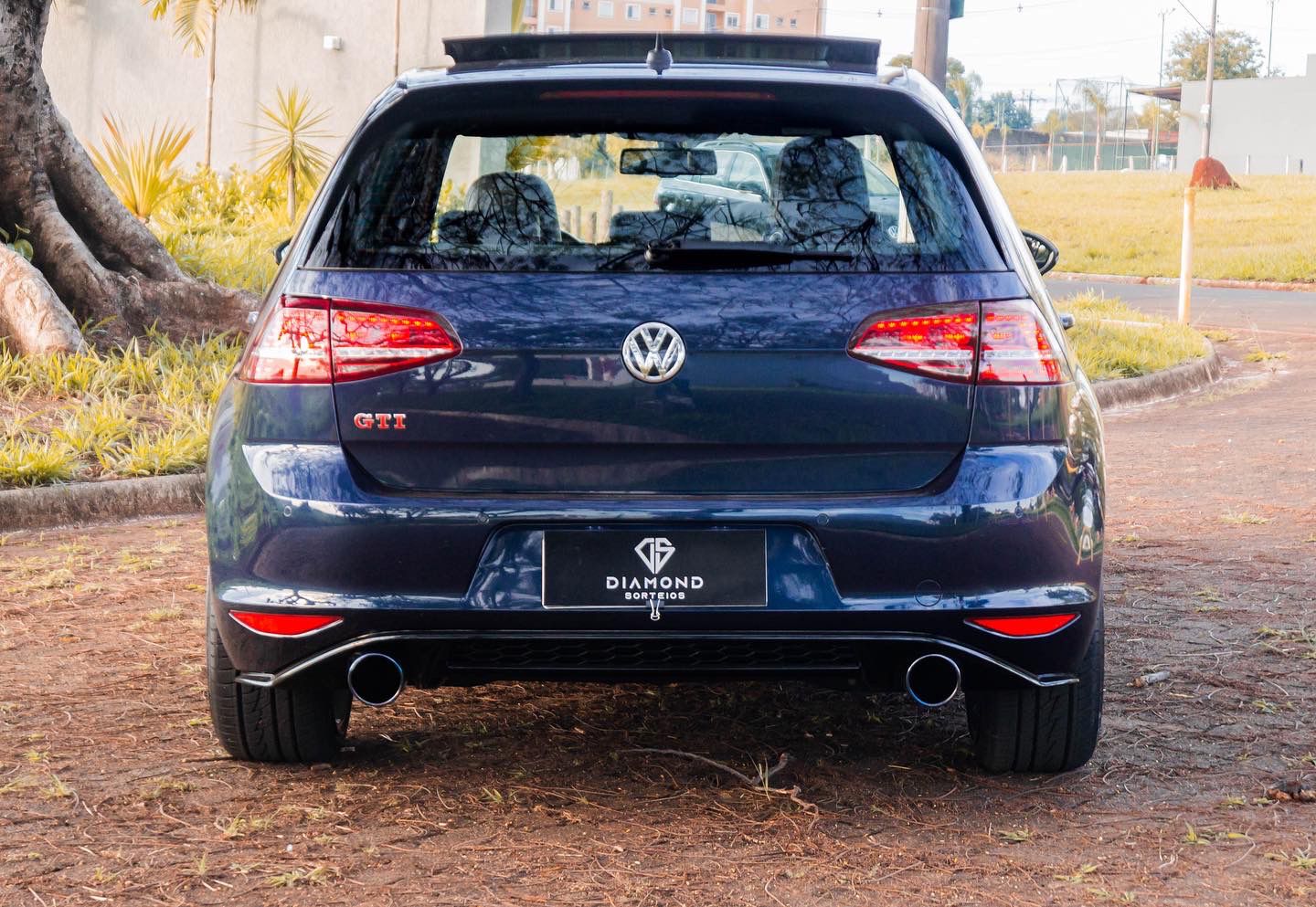 GOLF GTi ou 100 MIL NO PIX